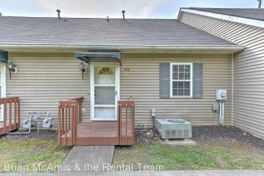 Main picture of 302 Cambridgeshire Ct