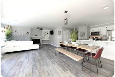 Main picture of 33 Battery Walk Ct