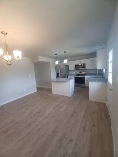Main picture of 840 Grayson Ave