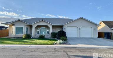 Main picture of 2519 Buchanan Dr