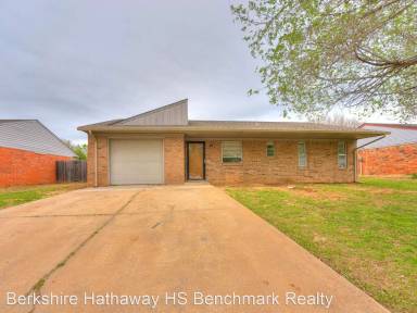 Main picture of 1707 Pecan Grove St