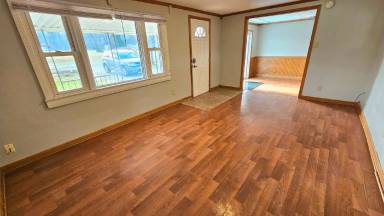 Main picture of 1120 Pat Ln