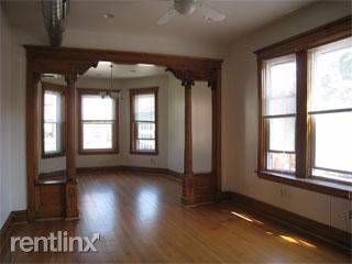 Main picture of 1000 N Richmond St