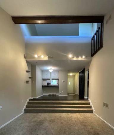 Main picture of 7572 Tyjon Cir