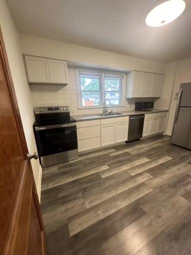 Main picture of 206 4th St
