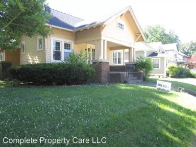 Main picture of 1212 N Granville Ave