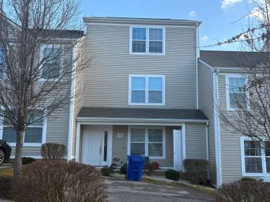 Main picture of 630 Pin Oak Dr NW