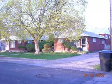 Main picture of 3203 S Kenwood St