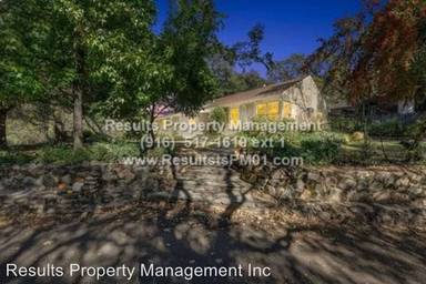 Main picture of 401 Placerado Ave
