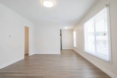 Main picture of 515 S St Andrews Pl