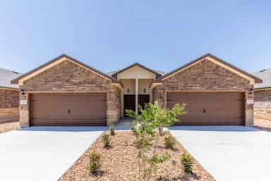 Main picture of 358 Emma Dr
