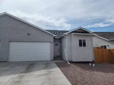 Main picture of 250 W Elbow Dr