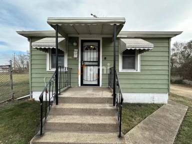 Main picture of 2129 Jefferson St