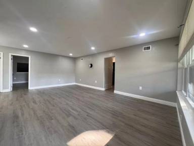 Main picture of 603 Ridge Blvd