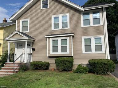 Main picture of 26 Springfield St