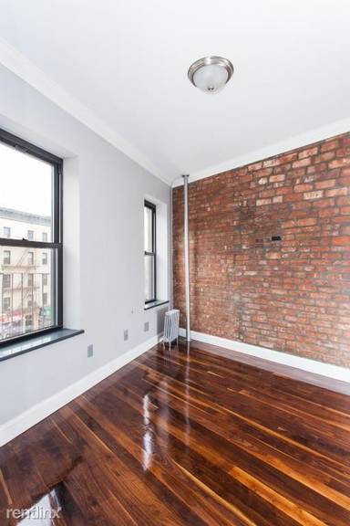 Main picture of 1345 Amsterdam Ave