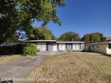 Main picture of 2312 W Harris Ave