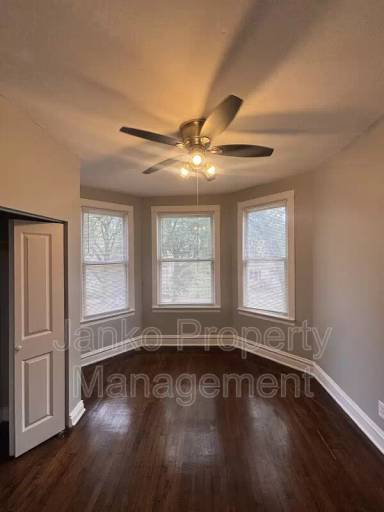 Main picture of 7632 S Drexel Ave