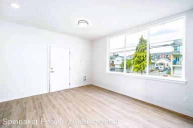 Main picture of 4312 S Puget Sound Ave