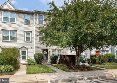 Main picture of 25 Highstream Ct