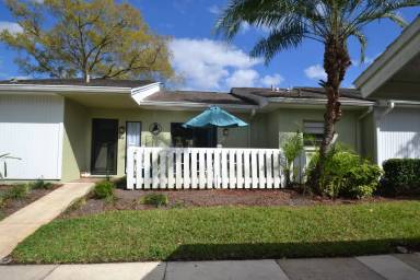 Main picture of 100 Cypress Pl