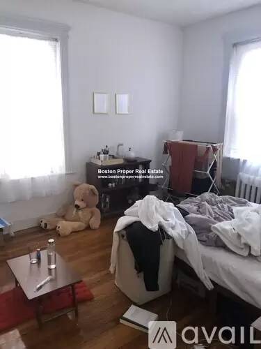 Main picture of 50-64 Charlesgate E & 1109-11 Boylston St