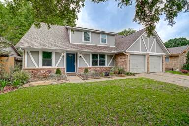 Main picture of 9623 Philmont Dr
