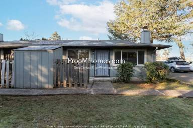 Main picture of 6040 NE Killingsworth St