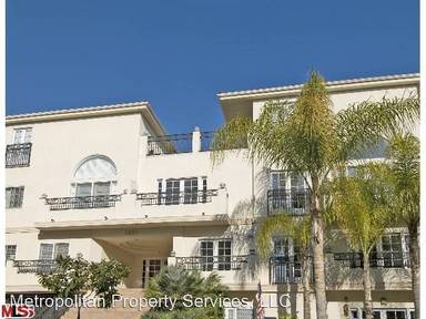 Main picture of 1820 Holmby Ave