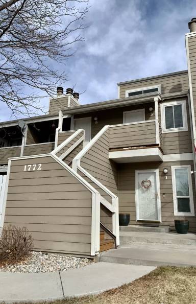 Main picture of 1772 S Trenton St