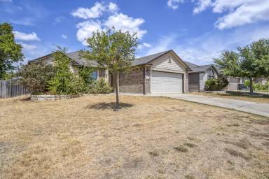 Main picture of 7924 Bridgepointe Dr