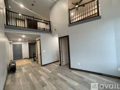 Main picture of 24 Front St