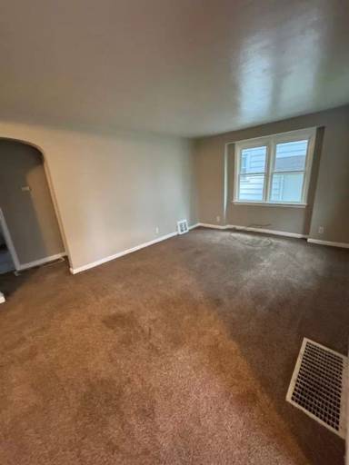Main picture of 1901 Drexel Ave