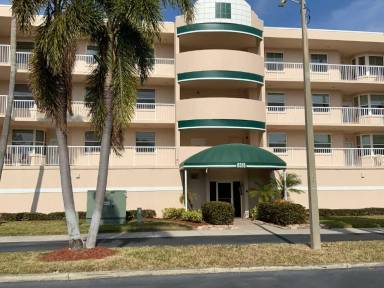 Main picture of 6315 Shoreline Dr
