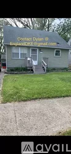 Main picture of 9019 Beatrice St