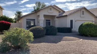 Main picture of 13757 W Vernon Ave