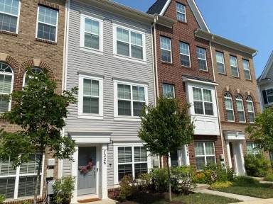 Main picture of 7226 Silver Thorn Way