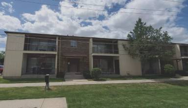 Main picture of 7131 Hickory St