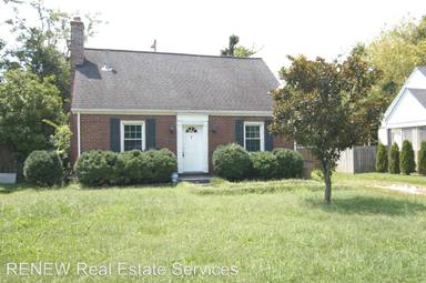 Main picture of 2946 Primrose Cir
