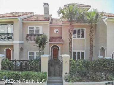 Main picture of 424 E Bay St