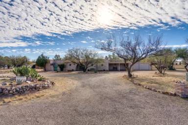 Main picture of 11 Camino Encanto