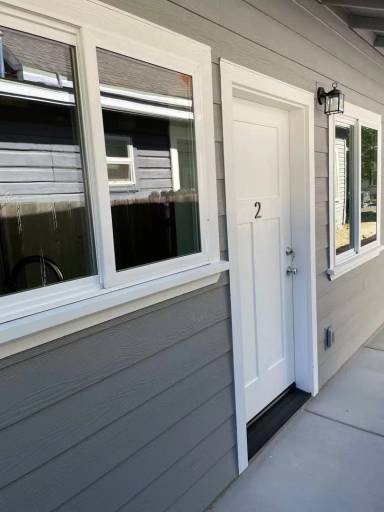 Main picture of 485 E 6th St