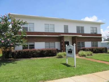 Main picture of 809 Cherry St