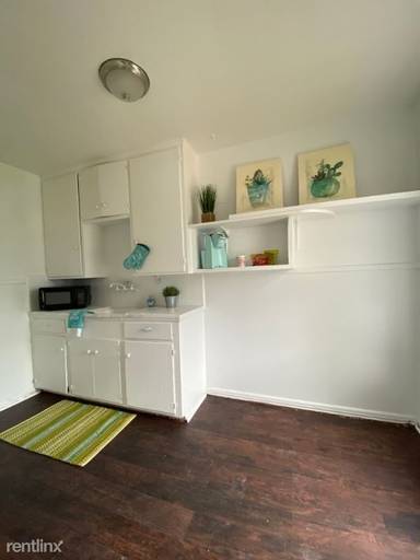 Main picture of 3005 McLean St