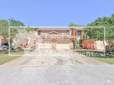 Main picture of 707 Carpenters Way