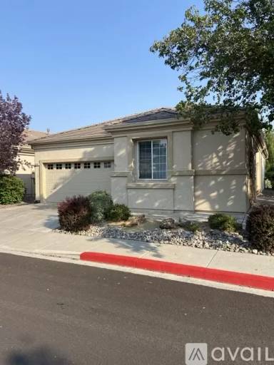 Main picture of 451 Sierra Leaf Cir