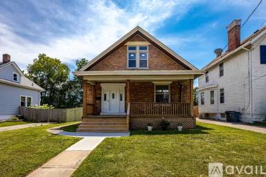 Main picture of 2621 Marsh Ave