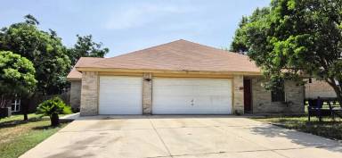 Main picture of 523 Clearfield Dr