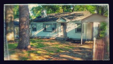 Main picture of 1420 Copeland Ave SW