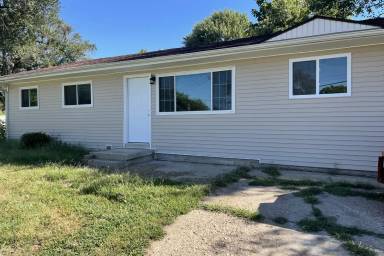 Main picture of 602 SE 37th St